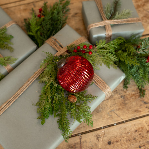 4" RIBBED RED KUGEL ORNAMENT