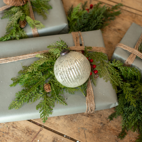 4" RIBBED WHITE KUGEL ORNAMENT