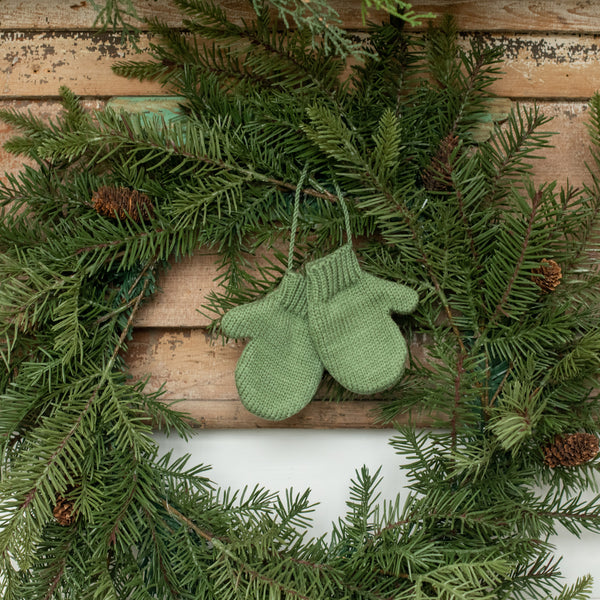 4" GREEN MITTEN ORNAMENT