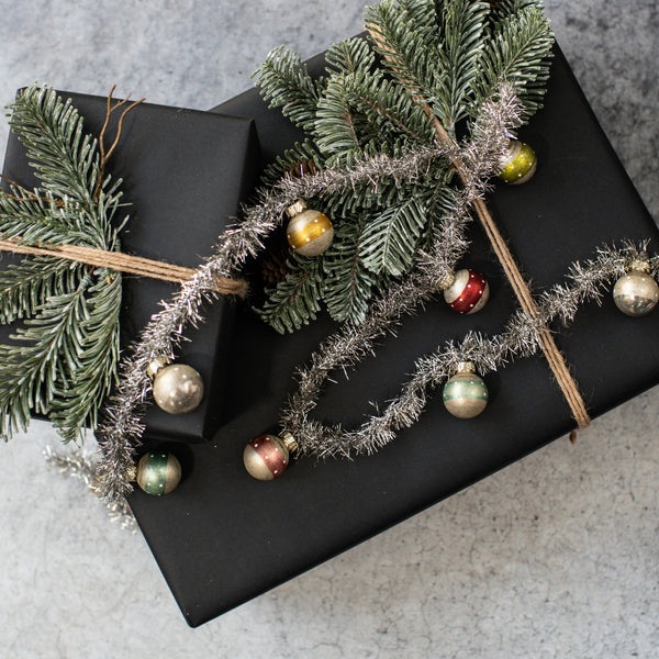 6' TINSEL GARLAND WITH STRIPED BULBS